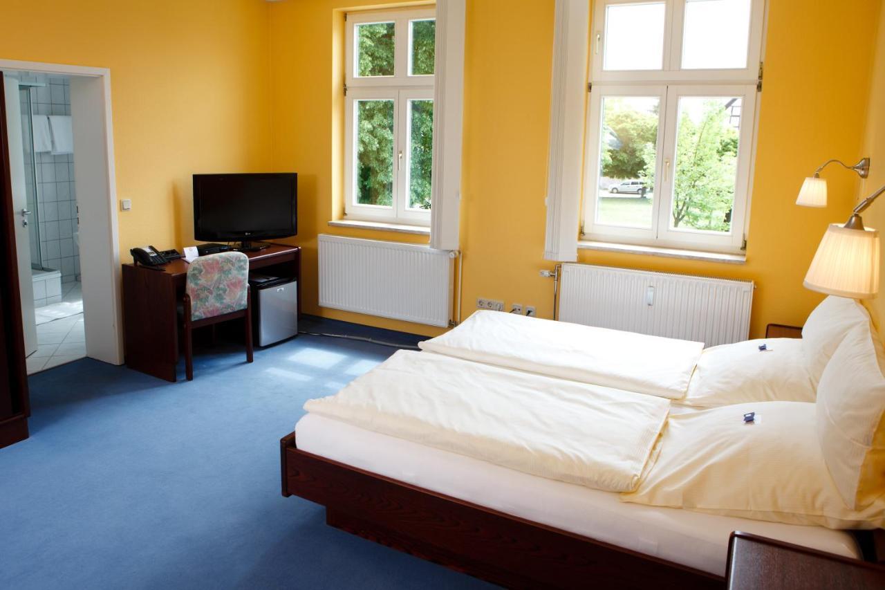 Landhotel Zum Pottkuchen Kalbe Kültér fotó