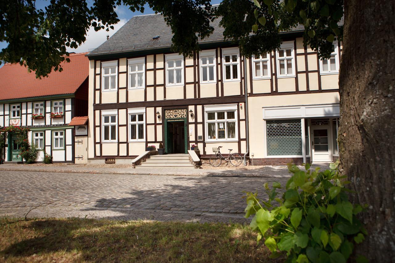 Landhotel Zum Pottkuchen Kalbe Kültér fotó
